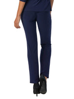 A tailored silhouette pull on pant that are wrinkle free in navy.