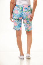 Back image of Lulu B pull on shorts. Seacoral printed 10 inch shorts. 